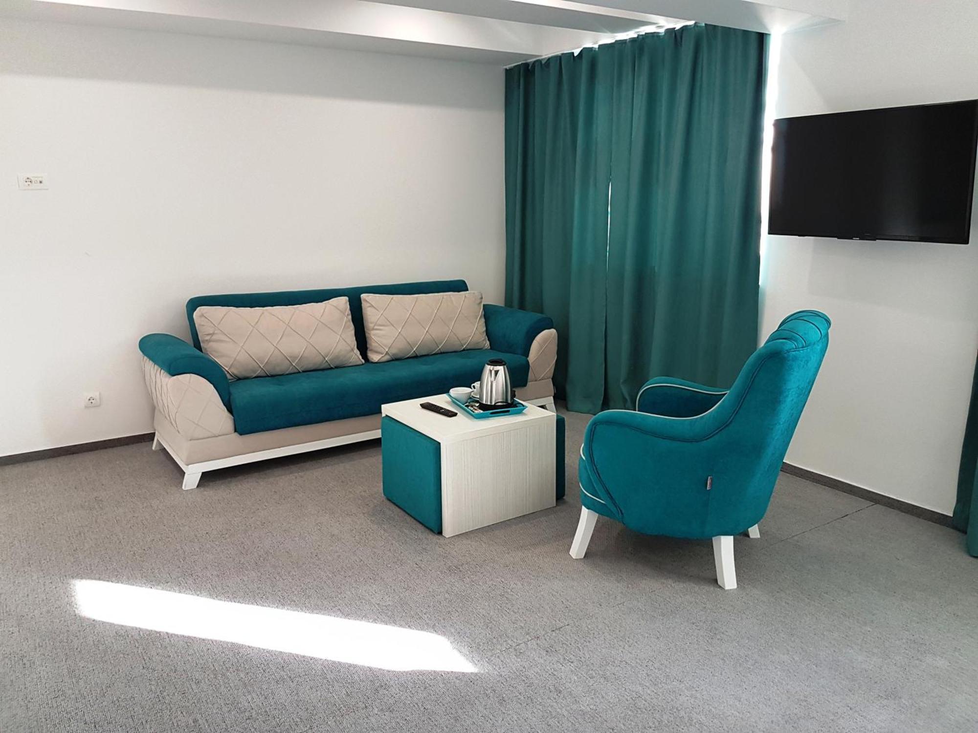 Hotel Sax Gracanica Gracanica  Eksteriør billede