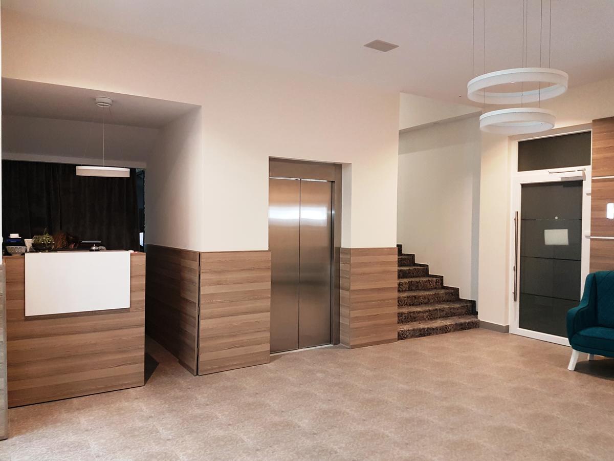 Hotel Sax Gracanica Gracanica  Eksteriør billede